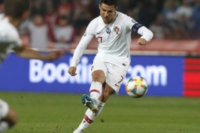 Kaiyun体育平台 c罗2021年比赛 