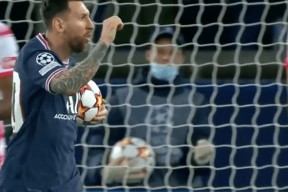 Kaiyun体育APP下载 科维托娃遭遇五连败，巴黎圣日耳曼教练面临压力！